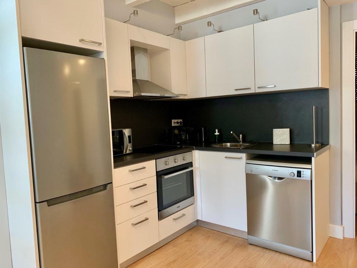 Bpirineos-Blest Apartment เบนาสเก ภายนอก รูปภาพ